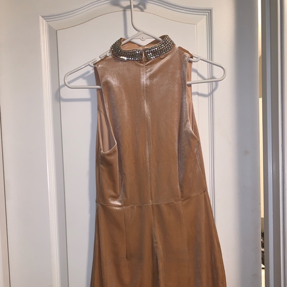 Forever 21 Diamond Collared Dress - Picture 7 of 8